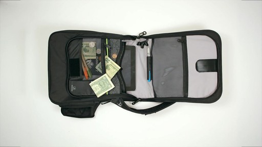 Travelon Anti-Theft Urban N/S Messenger Bag Rundown - image 5 from the video